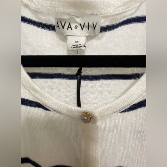 Ava & Viv White Cardigan with Navy Stripes - Picture 4 of 4